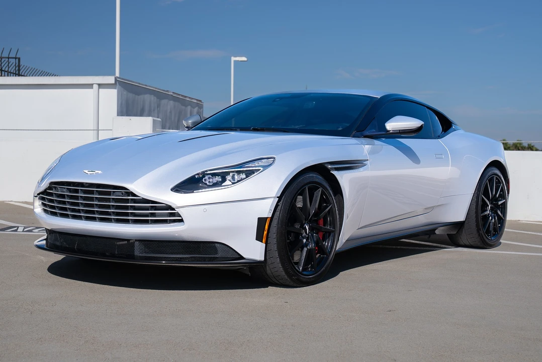 2018 Aston Martin DB11 - Image 3 of 21
