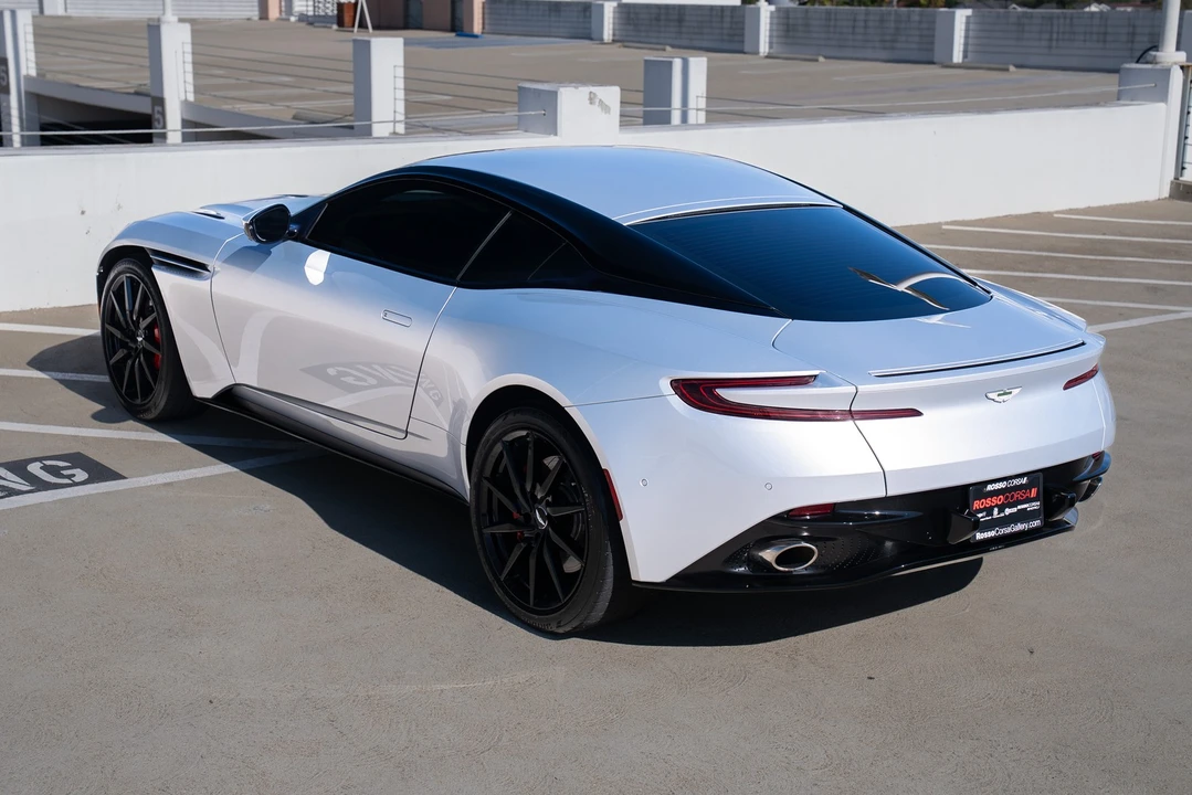 2018 Aston Martin DB11 - Image 11 of 21