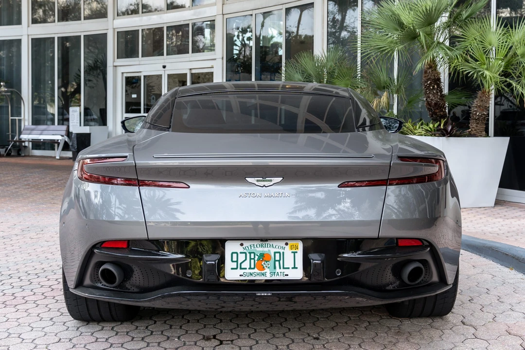 2018 Aston Martin DB11 - Image 8 of 31