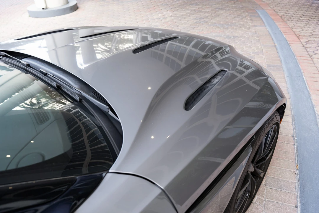 2018 Aston Martin DB11 - Image 18 of 31