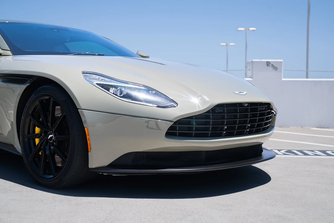 2018 Aston Martin DB11 - Image 9 of 21