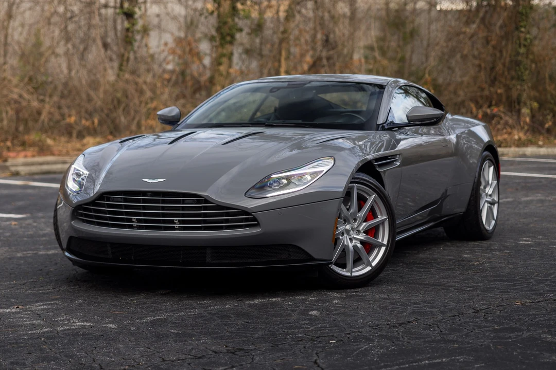 2018 Aston Martin DB11 - Image 2 of 31