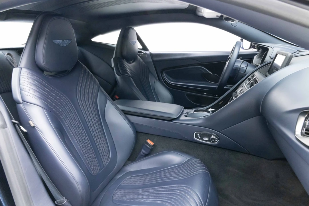 2018 Aston Martin DB11 V12 - Image 4 of 31