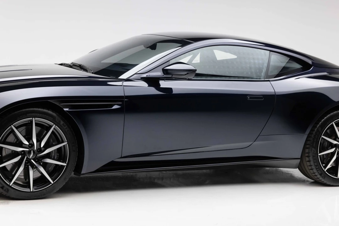 2018 Aston Martin DB11 V12 - Image 29 of 31