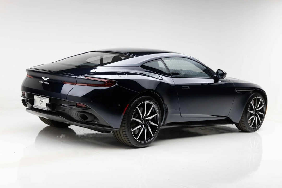 2018 Aston Martin DB11 V12 - Image 11 of 31