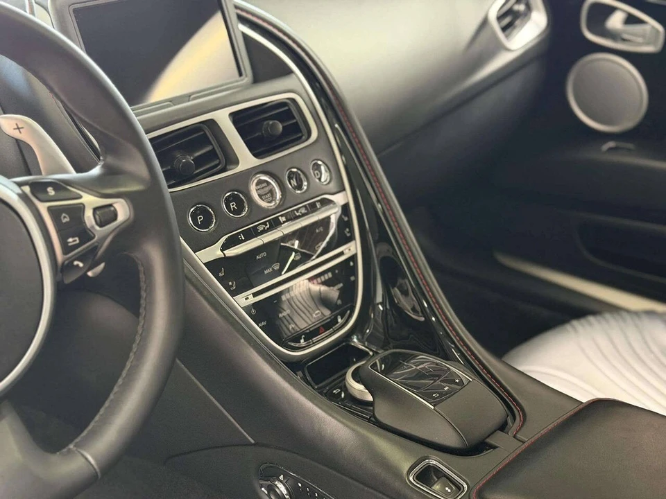 2018 Aston Martin DB11 V12 - Image 16 of 20