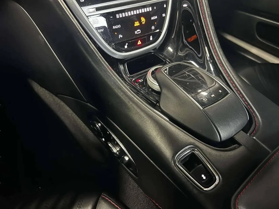 2018 Aston Martin DB11 V12 - Image 24 of 28