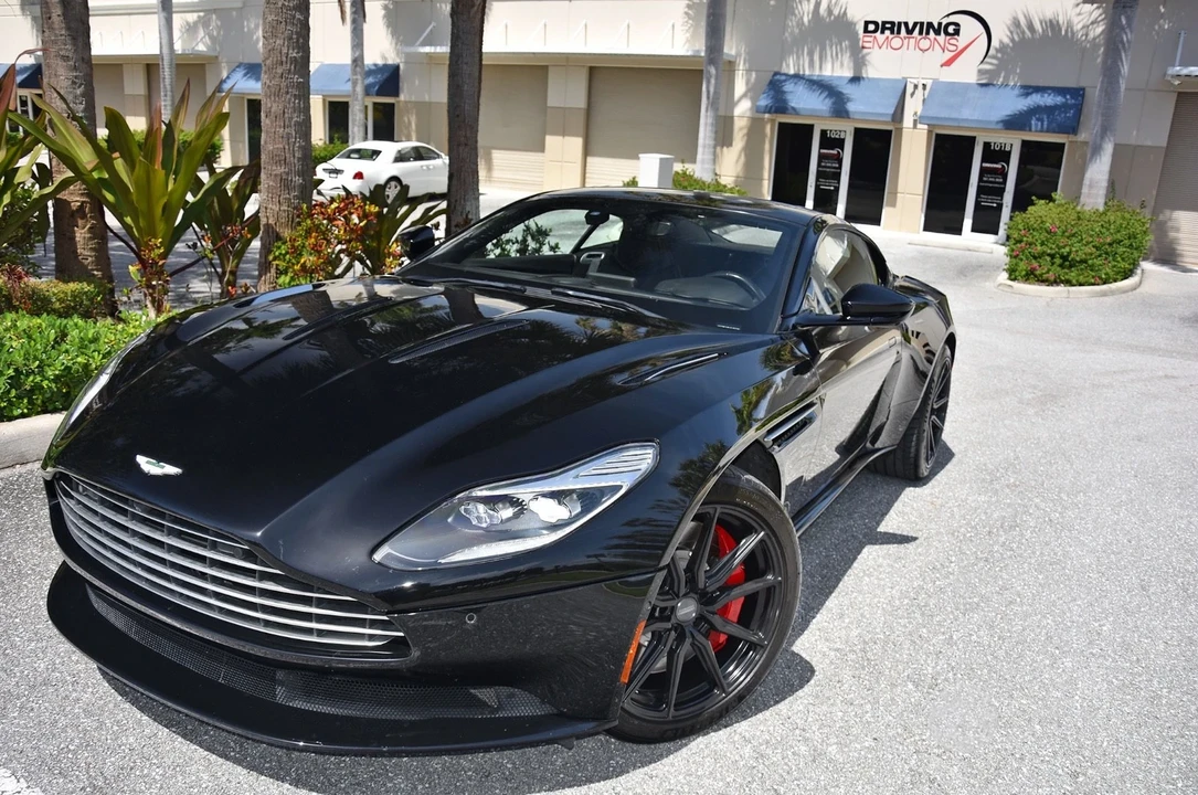 2018 Aston Martin DB11 V12 - Image 13 of 21