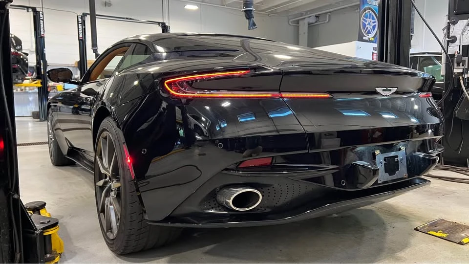 2018 Aston Martin DB11 V12 - Image 7 of 18