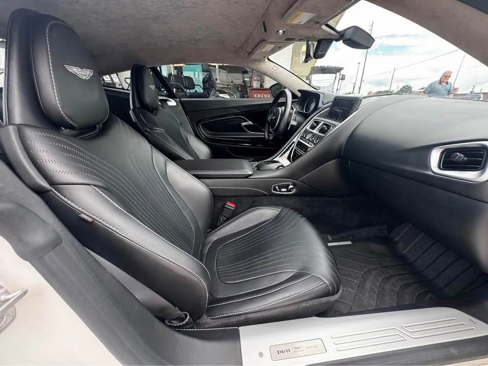 2018 Aston Martin DB11 V12 - Image 9 of 10