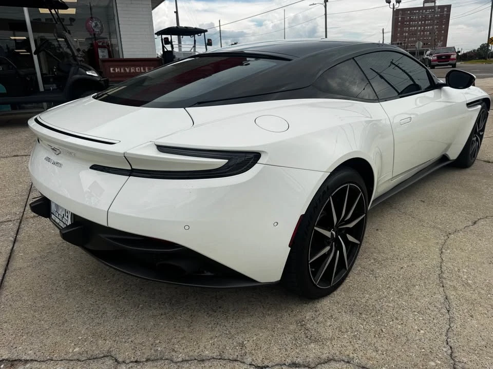 2018 Aston Martin DB11 V12 - Image 6 of 10