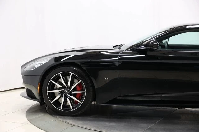 2018 Aston Martin DB11 V12 - Image 7 of 12