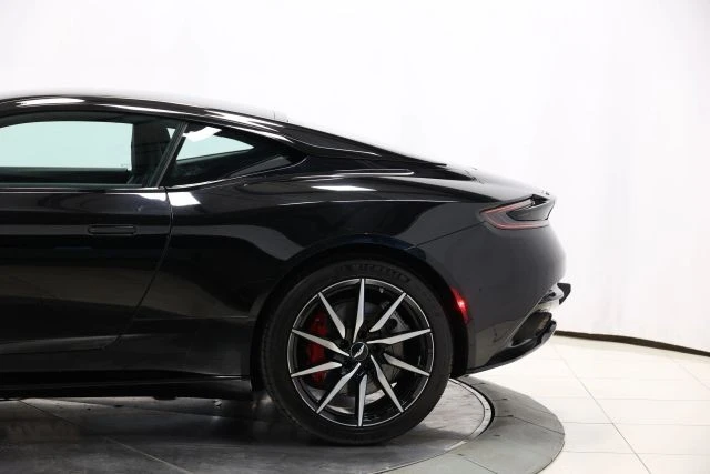 2018 Aston Martin DB11 V12 - Image 9 of 12