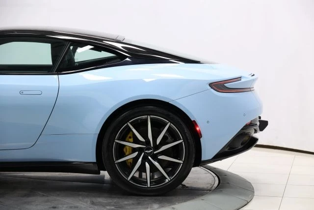 2018 Aston Martin DB11 V12 - Image 12 of 31