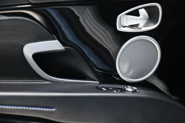 2018 Aston Martin DB11 V12 - Image 14 of 31