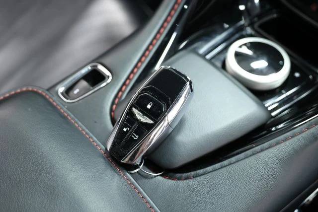 2018 Aston Martin DB11 V12 - Image 5 of 31