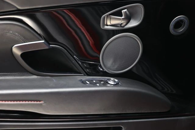 2018 Aston Martin DB11 V12 - Image 12 of 31
