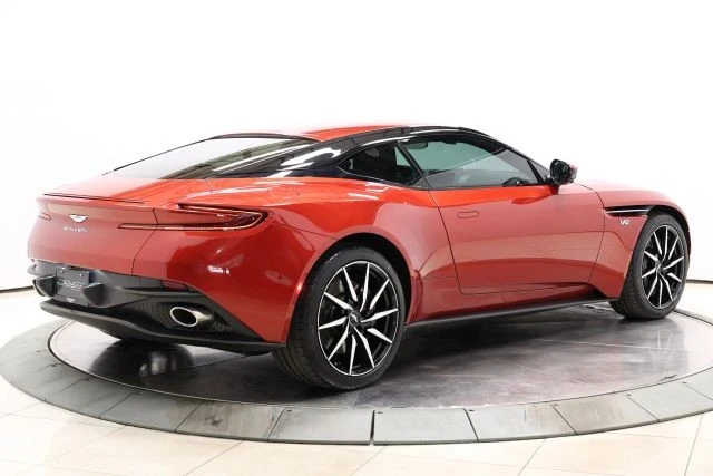 2018 Aston Martin DB11 V12 - Image 4 of 31
