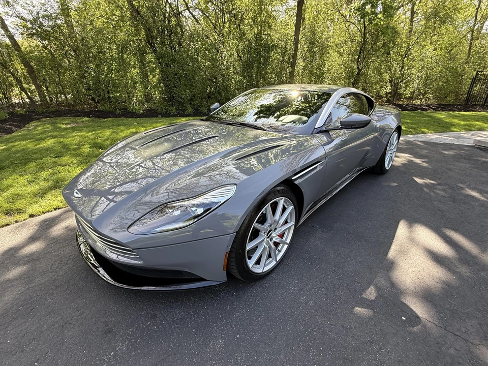 2018 Aston Martin DB11 V12 - Image 2 of 31