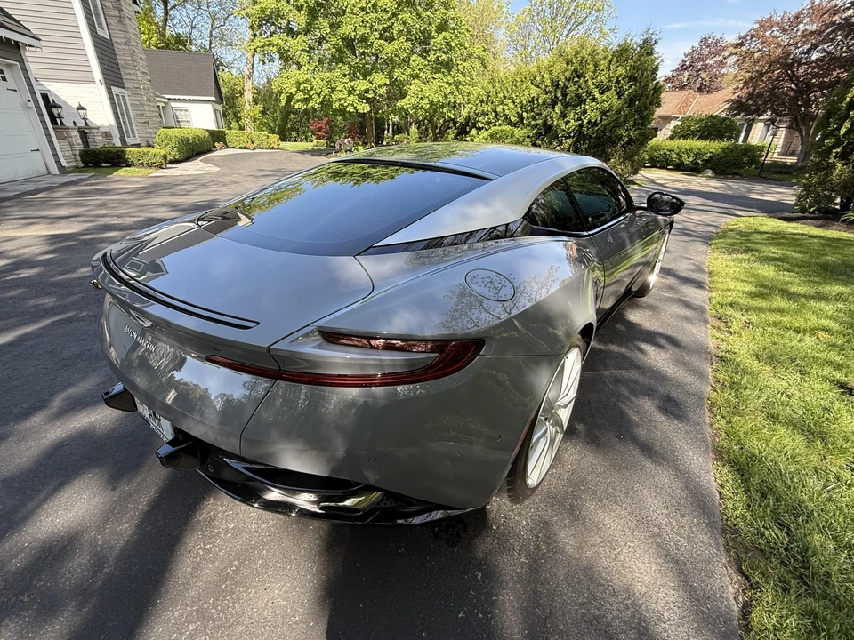 2018 Aston Martin DB11 V12 - Image 12 of 31
