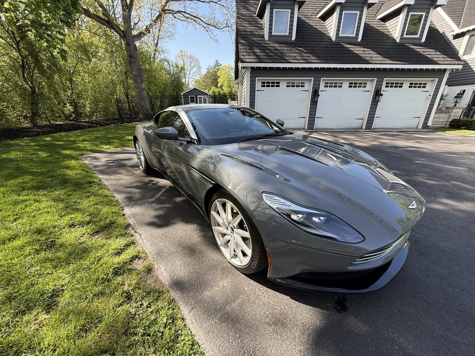 2018 Aston Martin DB11 V12 - Image 7 of 31