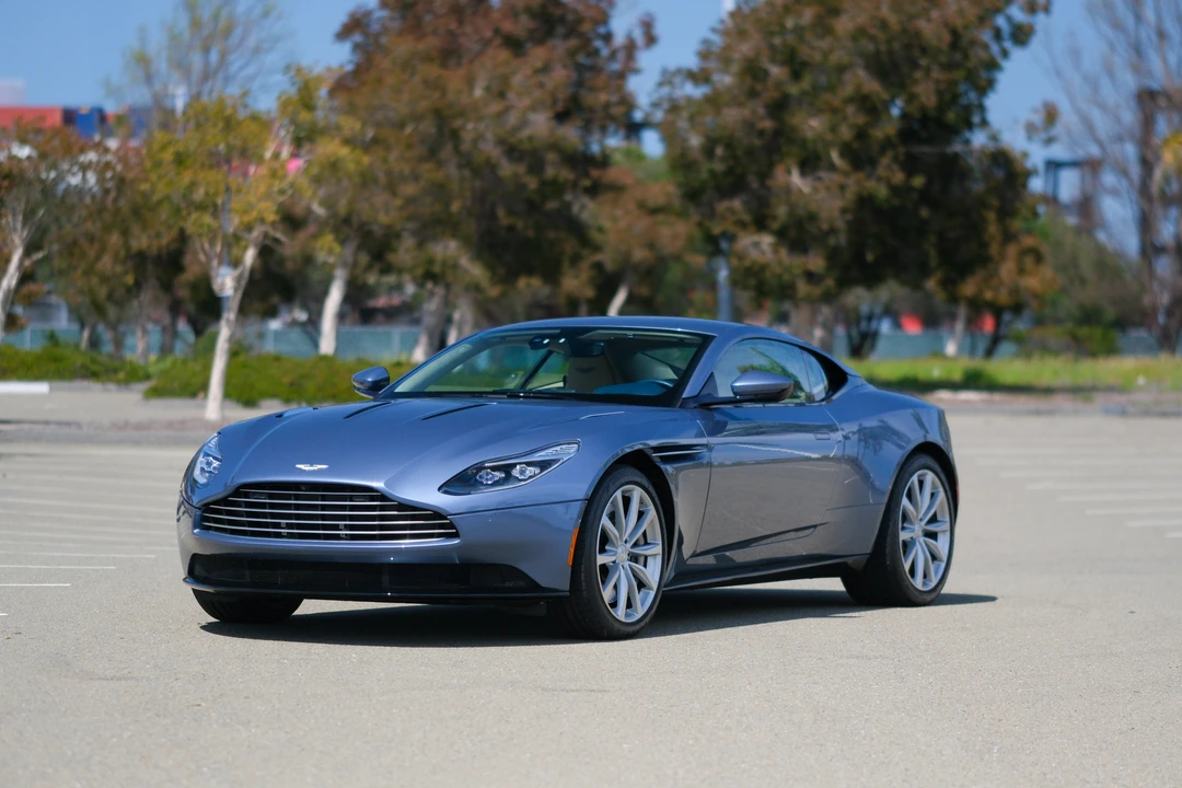 2018 Aston Martin DB11 V12 - Image 2 of 31