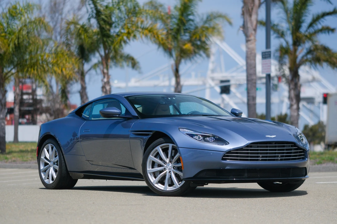 2018 Aston Martin DB11 V12 - Image 9 of 31