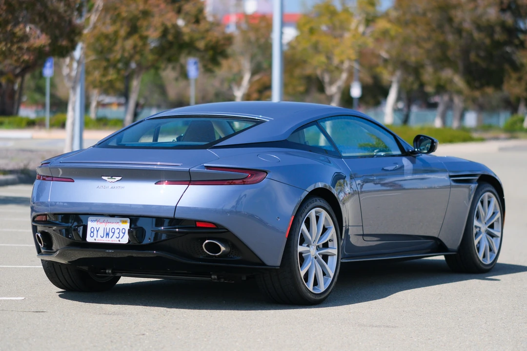 2018 Aston Martin DB11 V12 - Image 11 of 31