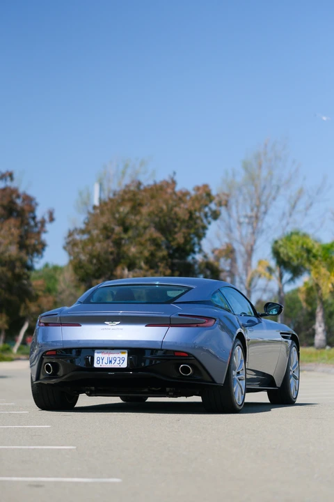 2018 Aston Martin DB11 V12 - Image 13 of 31