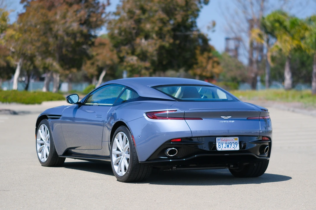 2018 Aston Martin DB11 V12 - Image 18 of 31