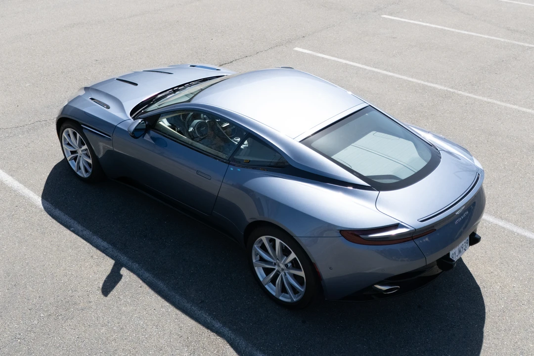 2018 Aston Martin DB11 V12 - Image 25 of 31