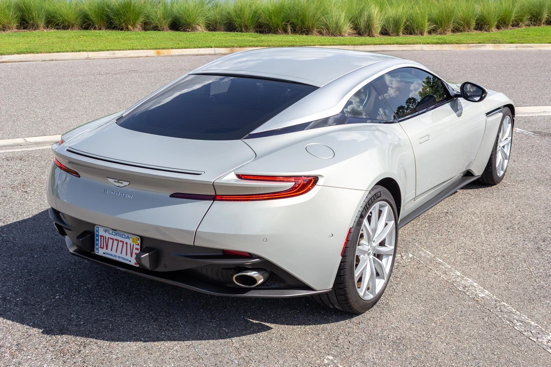 2018 Aston Martin DB11 V12 - Image 4 of 31