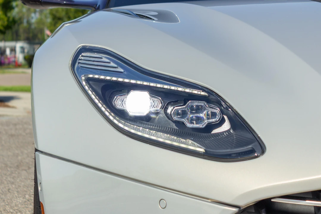 2018 Aston Martin DB11 V12 - Image 16 of 31