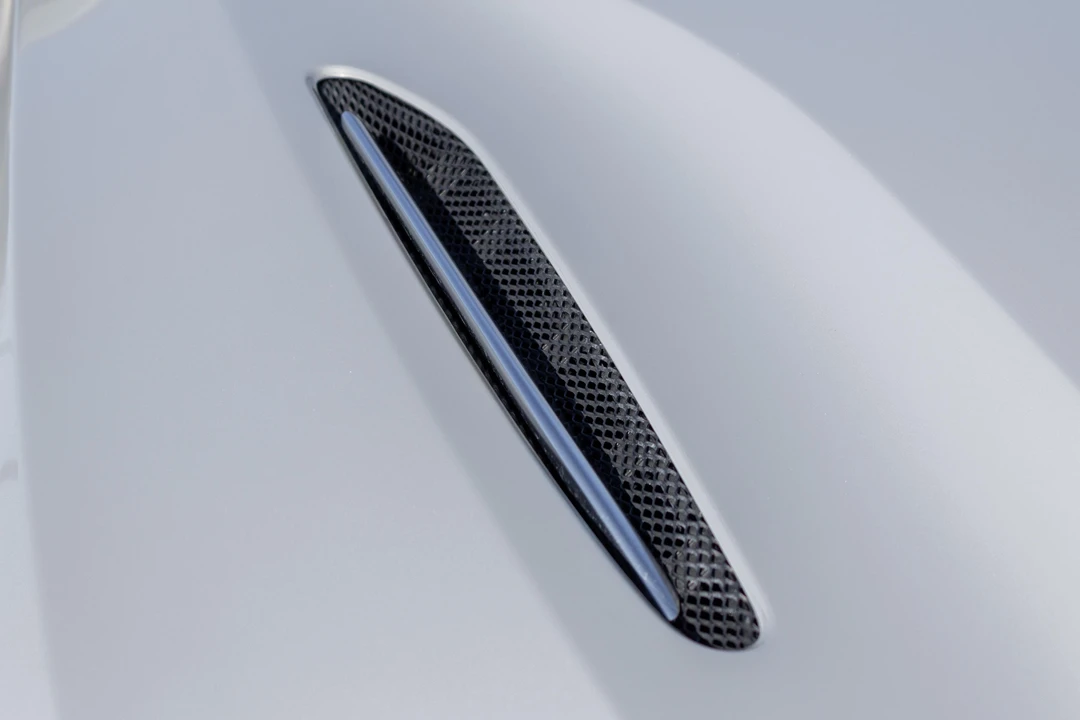 2018 Aston Martin DB11 V12 - Image 19 of 31