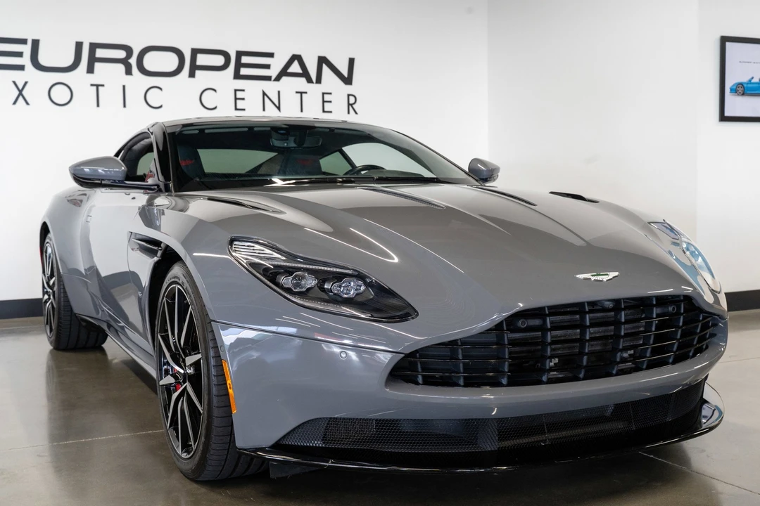 2018 Aston Martin DB11 V12 - Image 30 of 31