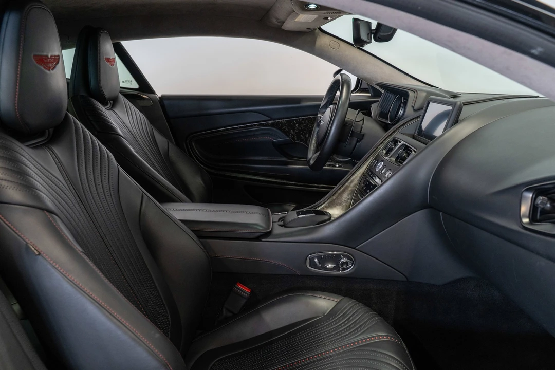 2018 Aston Martin DB11 V12 - Image 15 of 31
