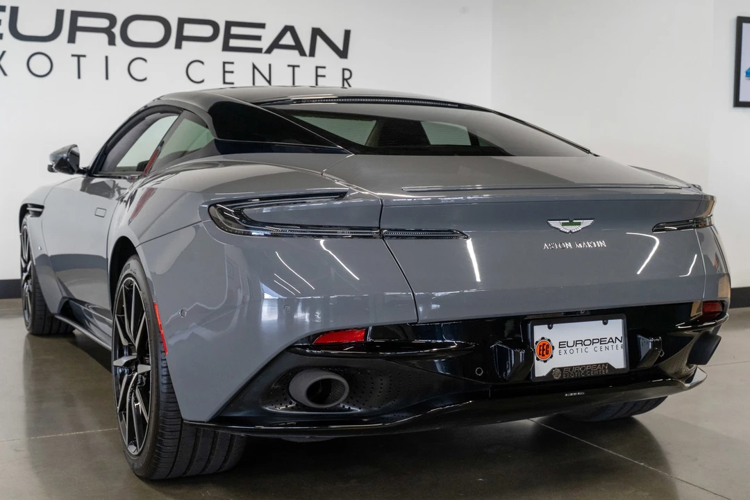 2018 Aston Martin DB11 V12 - Image 25 of 31