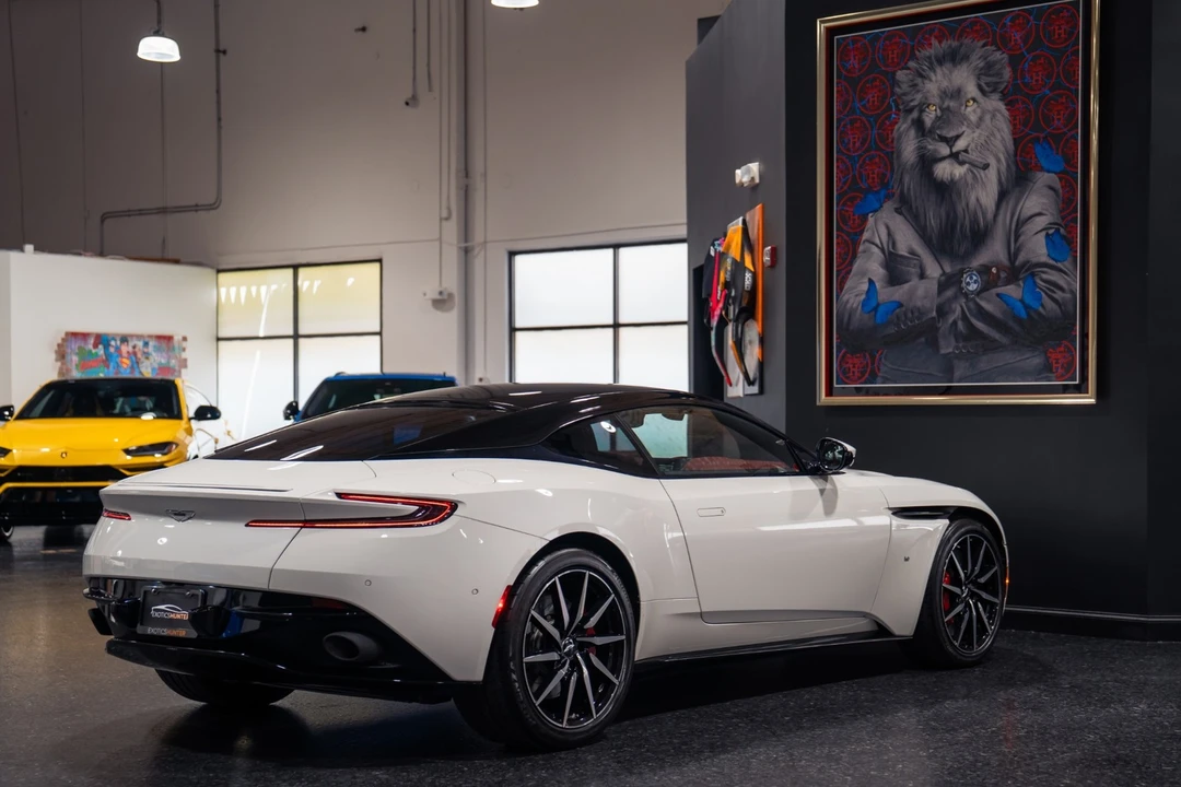 2018 Aston Martin DB11 V12 - Image 6 of 31