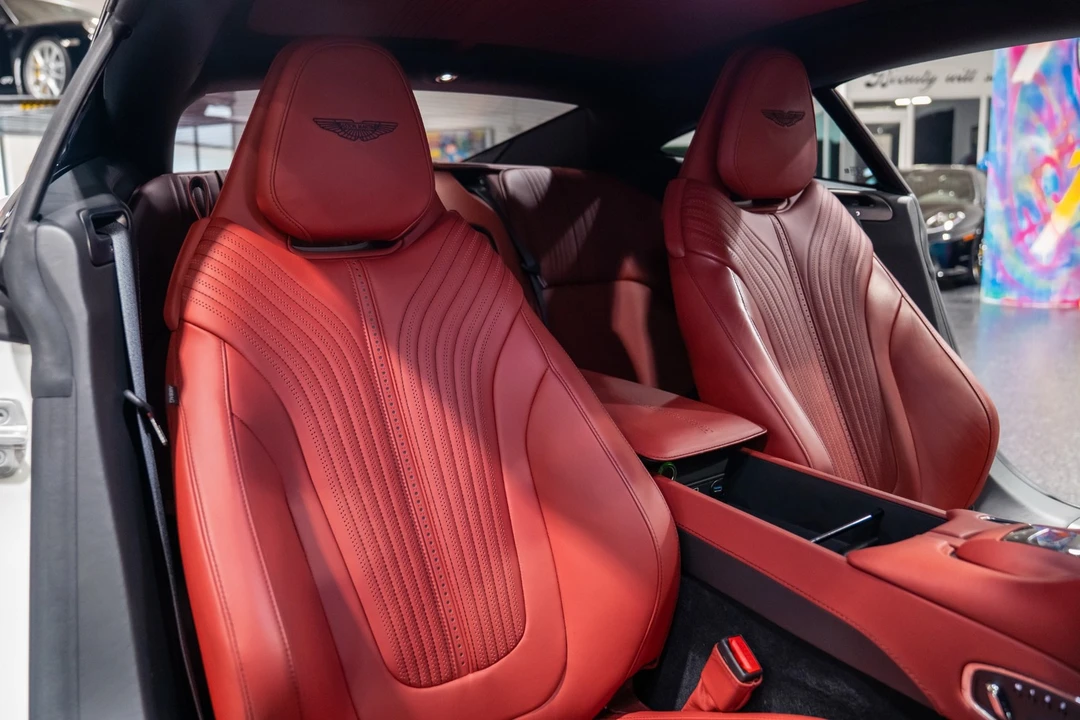2018 Aston Martin DB11 V12 - Image 26 of 31
