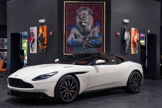 2018 Aston Martin DB11 V12
