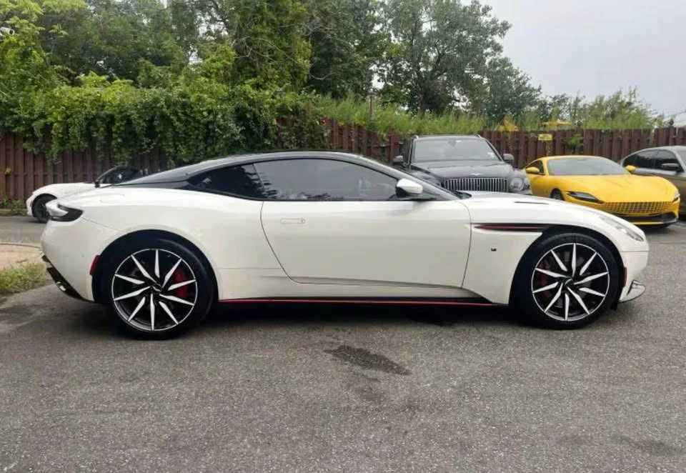 2018 Aston Martin DB11 V12 - Image 4 of 9