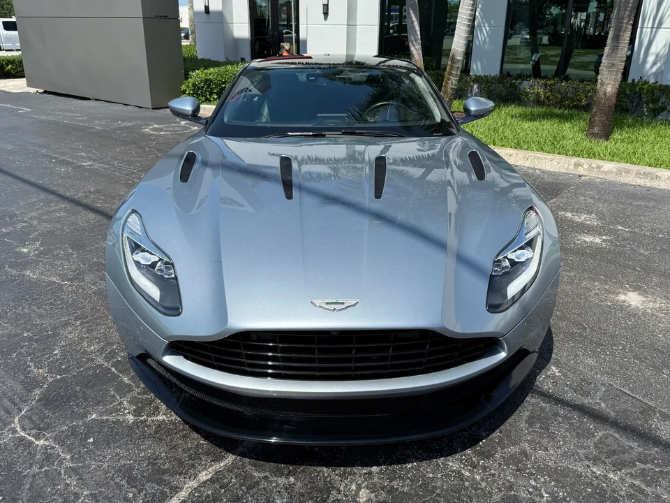 2018 Aston Martin DB11 V12 - Image 9 of 21