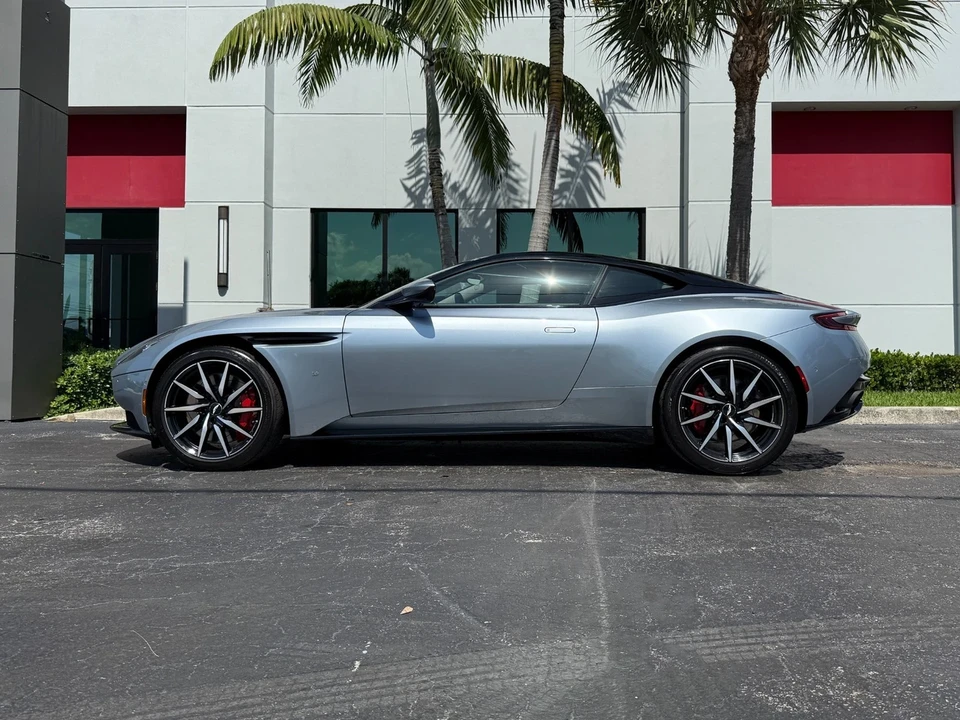 2018 Aston Martin DB11 V12 - Image 13 of 21