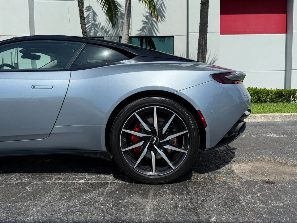 2018 Aston Martin DB11 V12 - Image 14 of 21
