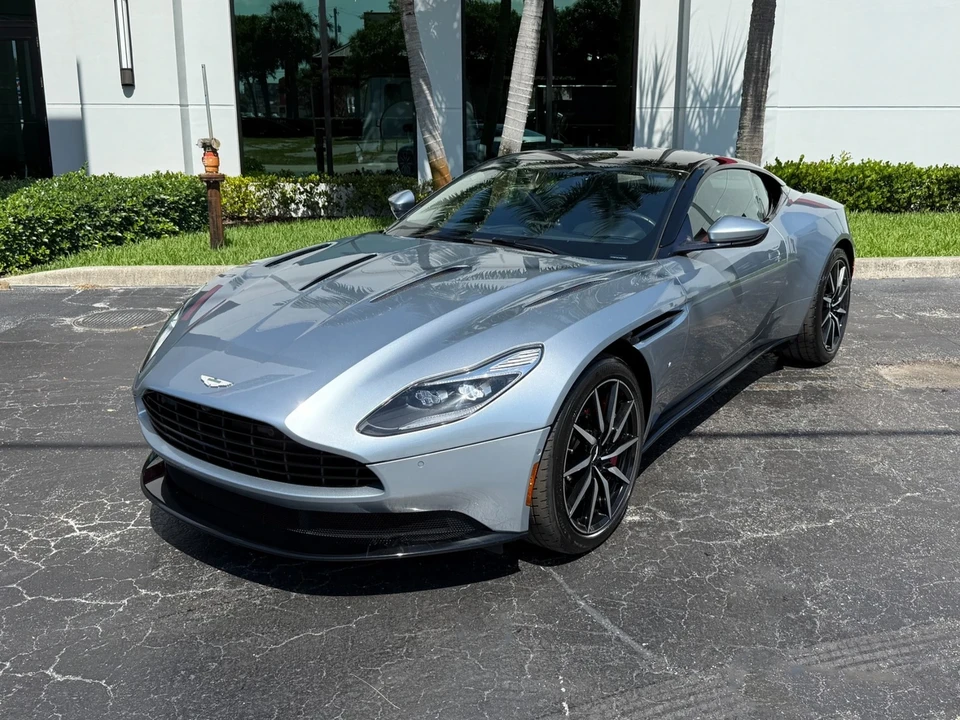 2018 Aston Martin DB11 V12 - Image 11 of 21