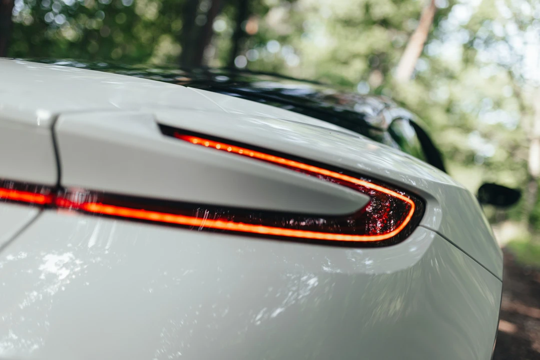2018 Aston Martin DB11 V8 - Image 21 of 21