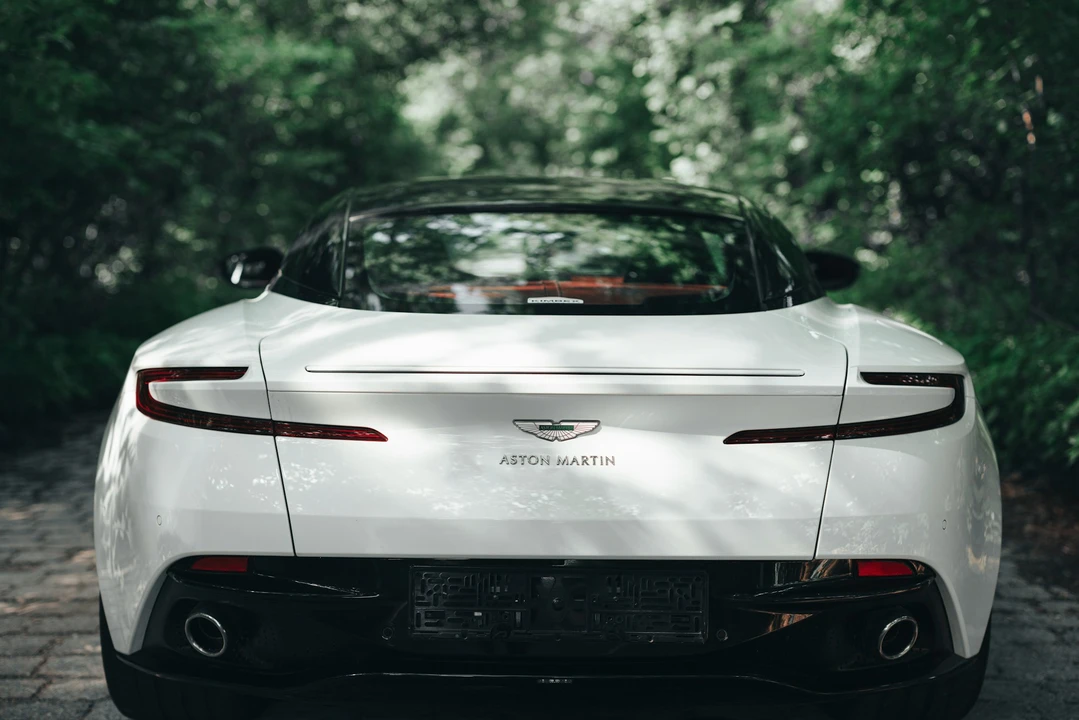2018 Aston Martin DB11 V8 - Image 12 of 21
