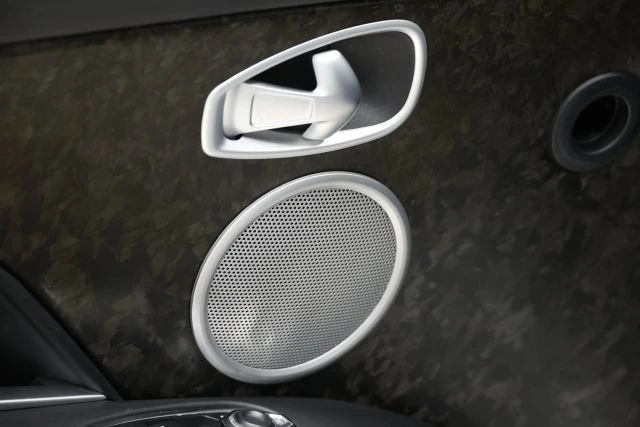 2018 Aston Martin DB11 V8 - Image 9 of 12