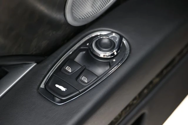 2018 Aston Martin DB11 V8 - Image 10 of 12
