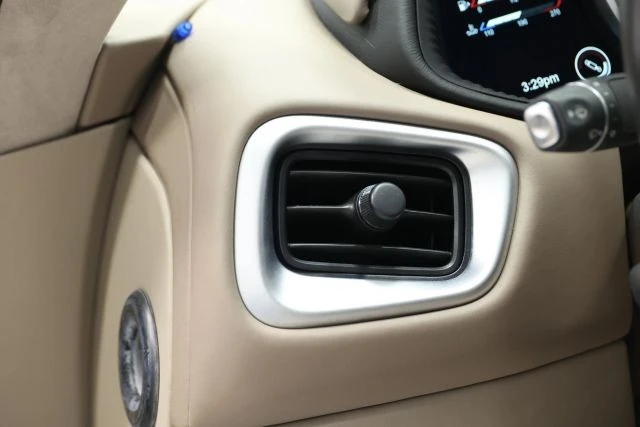 2018 Aston Martin DB11 V8 - Image 23 of 31